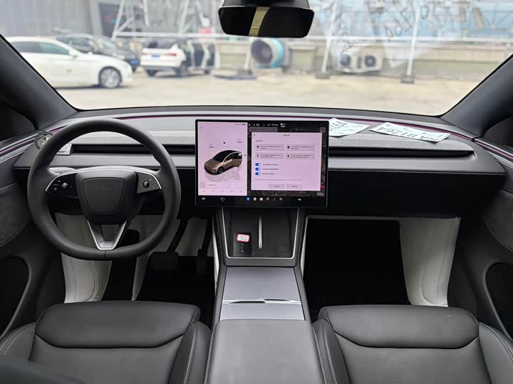 Model Y L 2025 Long Range All-Wheel Drive Version - zdjęcie 17