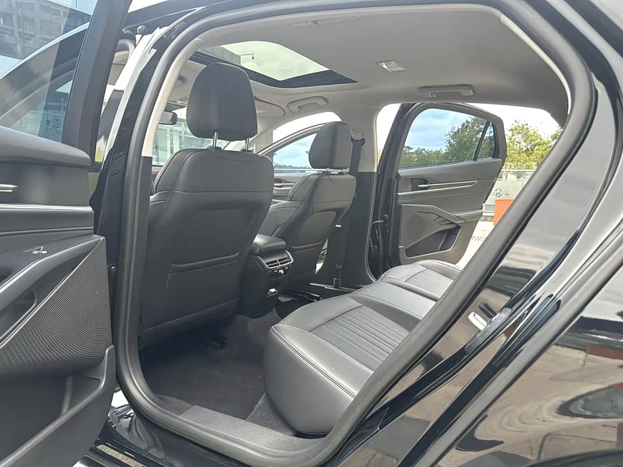Mondeo 2025 1.5T EcoBoost Luxury - zdjęcie 7