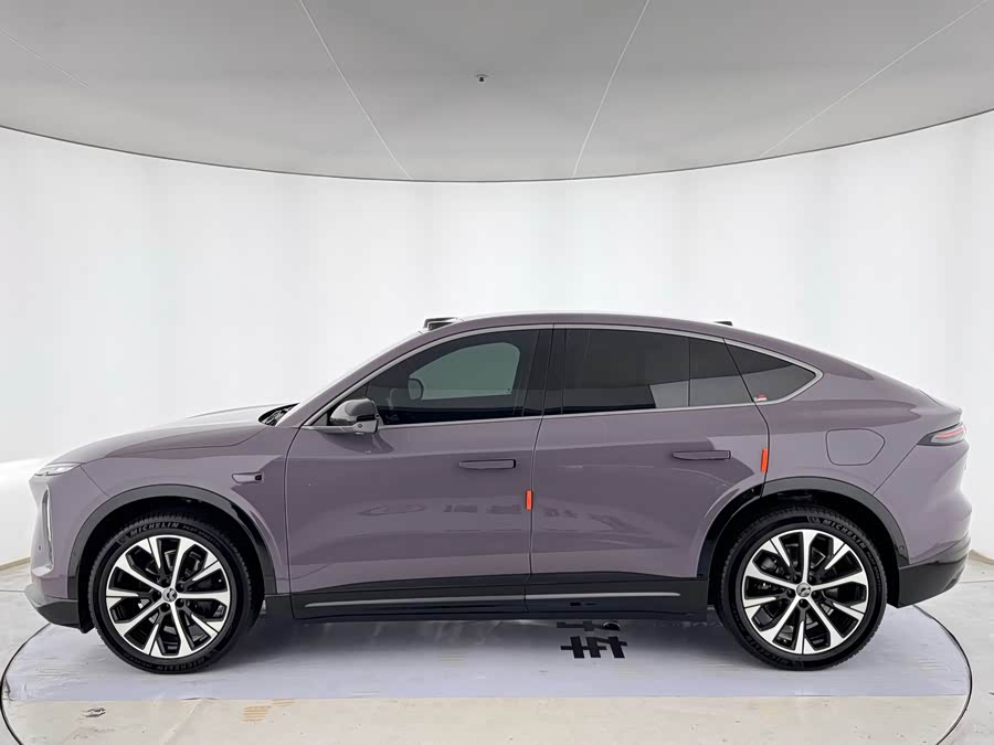 NIO EC6 75kWh - zdjęcie 3