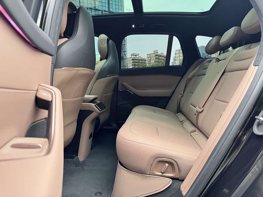 NIO ES6 2024 75kWh - zdjęcie 6