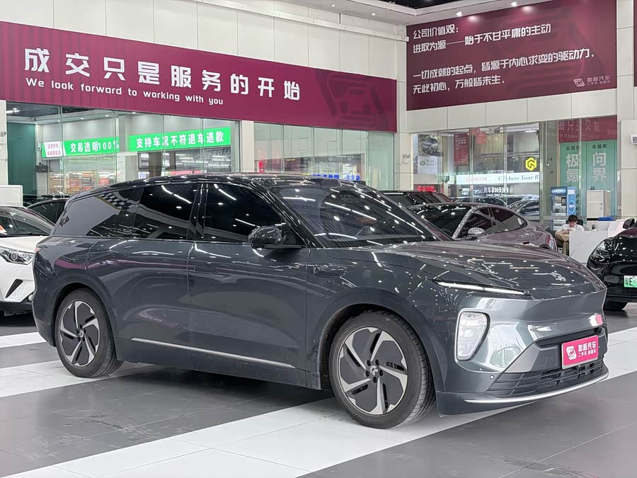 NIO ES8 2023 75kWh - zdjęcie 2