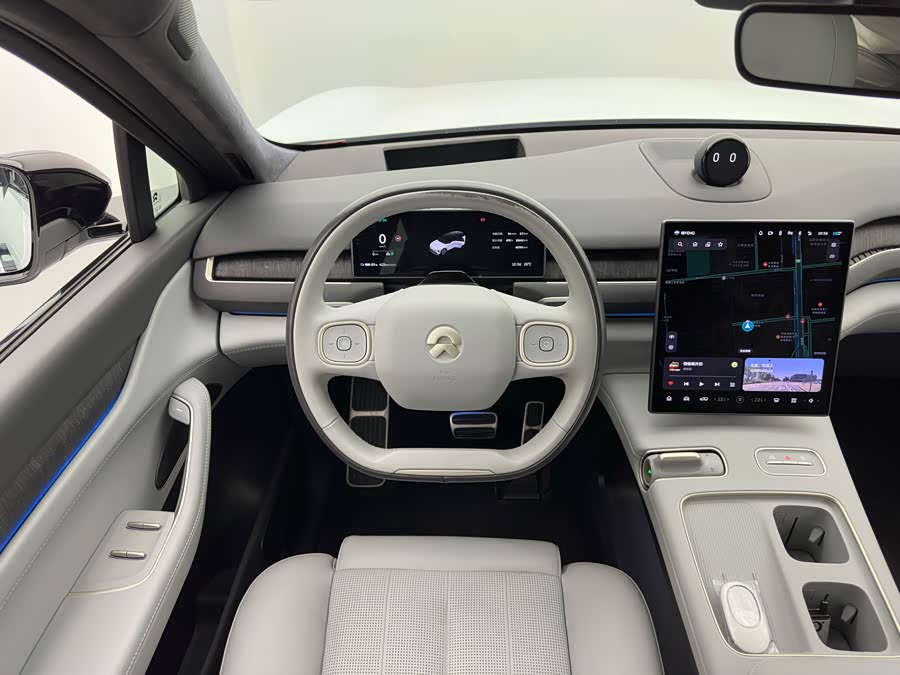 NIO ES8 2023 75kWh - zdjęcie 13