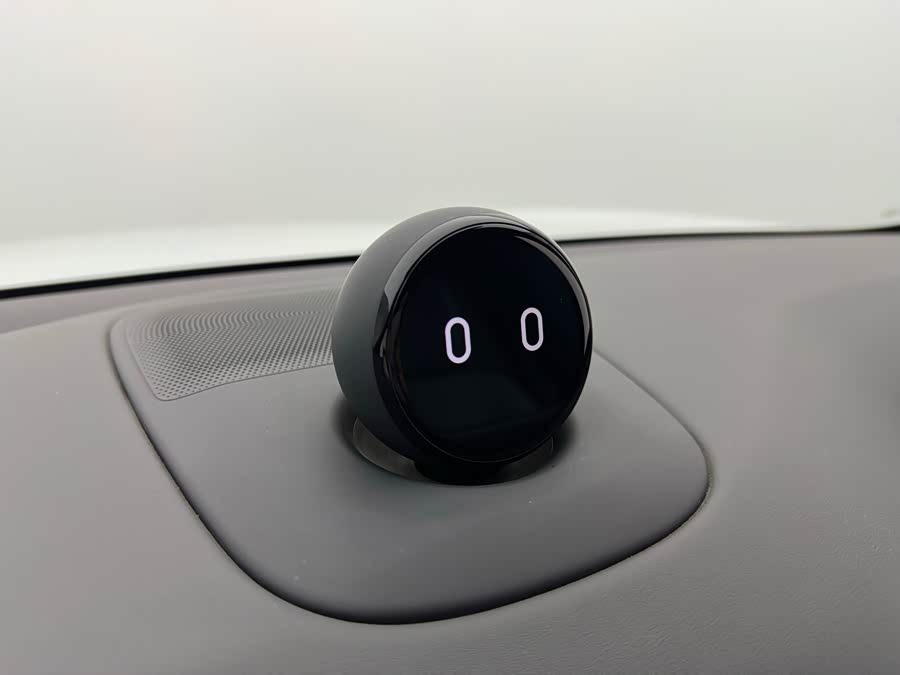 NIO ES8 2023 75kWh - zdjęcie 18