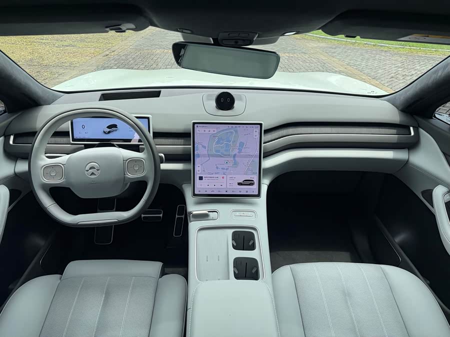 NIO ES8 2024 75kWh Executive Edition - zdjęcie 7