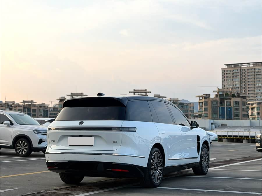 NIO ES8 2026 6-Seater Executive Luxury - zdjęcie 13