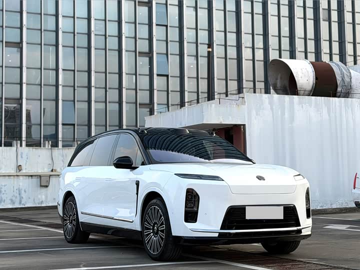 NIO ES8 2026 6-Seater Executive Luxury - zdjęcie 18