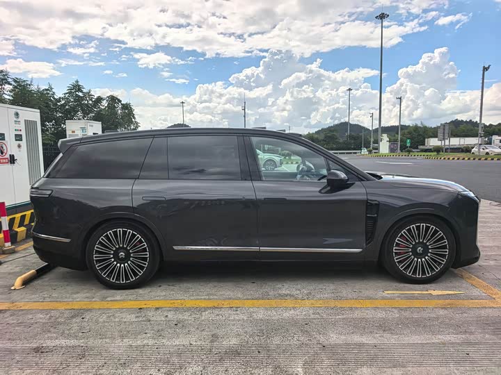 NIO ES8 2026 Seven-seat Executive Luxury Edition - zdjęcie 19
