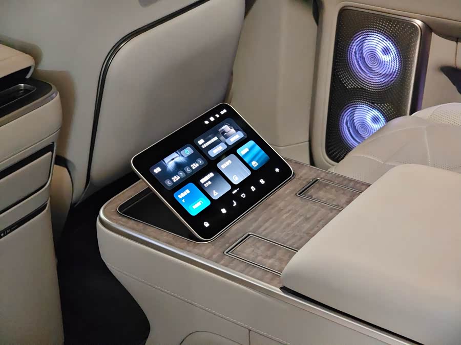 NIO ES9 2026 102kWh Executive Island Signature - zdjęcie 15