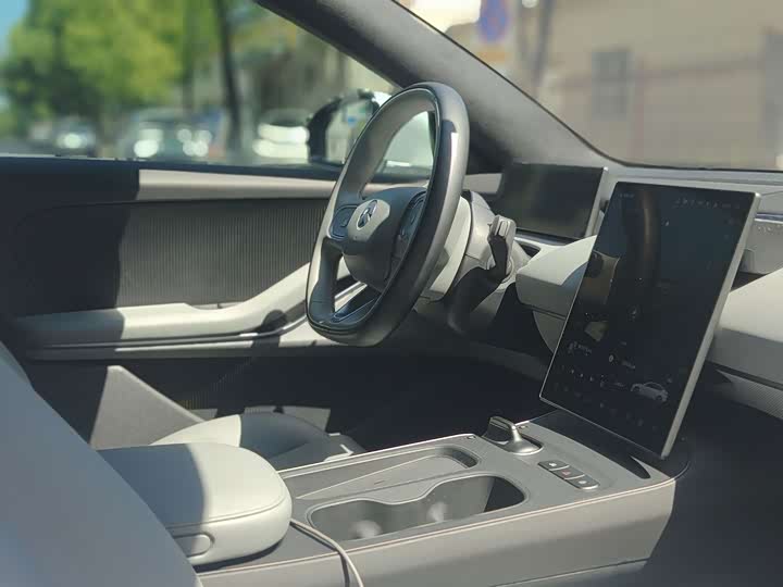NIO ET5 2022 75kWh - zdjęcie 19