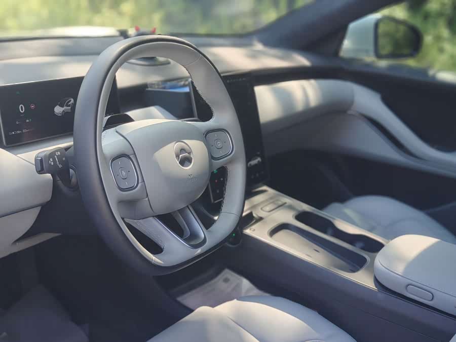 NIO ET5 2022 75kWh - zdjęcie 4
