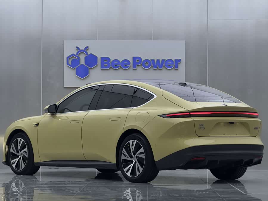 NIO ET5 2022 75kWh - zdjęcie 4