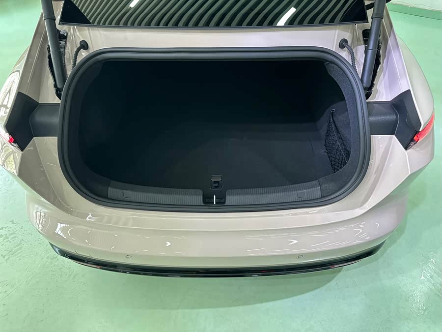 NIO ET5 2025 75kWh - zdjęcie 11
