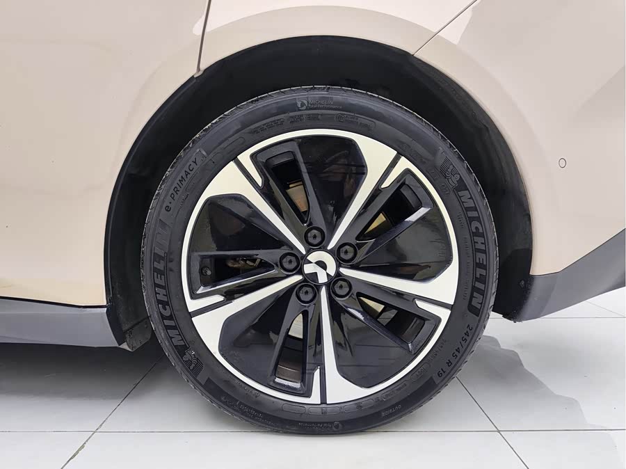 NIO ET5T 2023 75kWh Touring - zdjęcie 12