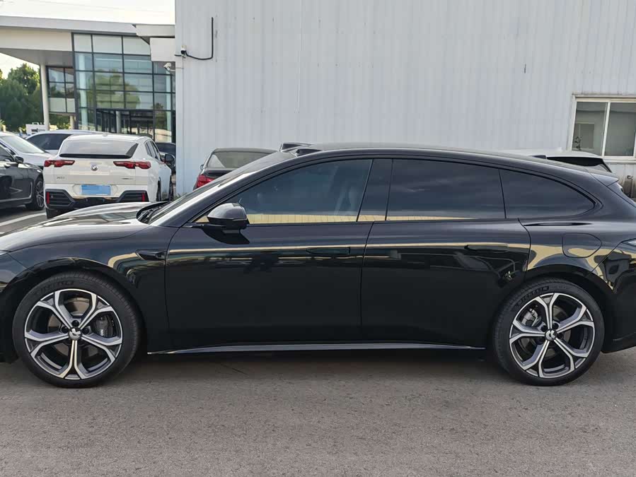 NIO ET5T 2025 75kWh Touring - zdjęcie 3