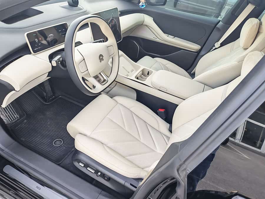 NIO ET5T 2025 75kWh Touring - zdjęcie 7