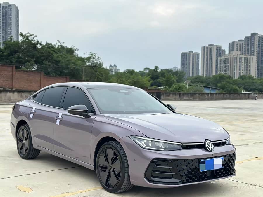 Passat 2025 Pro 380TSI Starry Dragon Edition - zdjęcie 3
