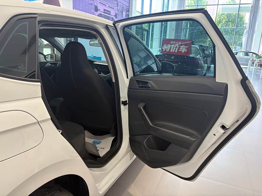 Polo 2023 Plus 1.5L Auto Panoramic Enjoyment - zdjęcie 11