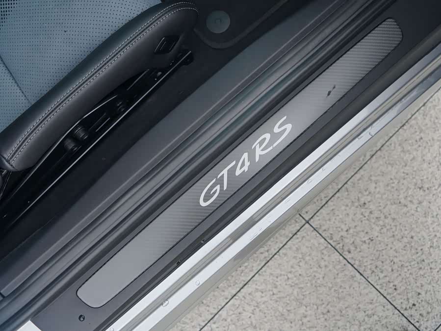 Porsche 718 2022 Cayman GT4 RS 4.0L - zdjęcie 6