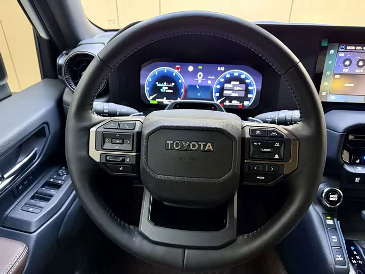 Prado 2025 2.4T Wild WX 5-seater - zdjęcie 19