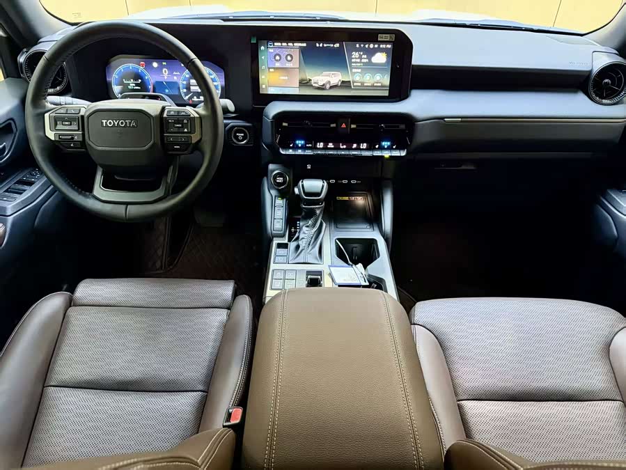 Prado 2025 2.4T Wild WX 5-seater - zdjęcie 9