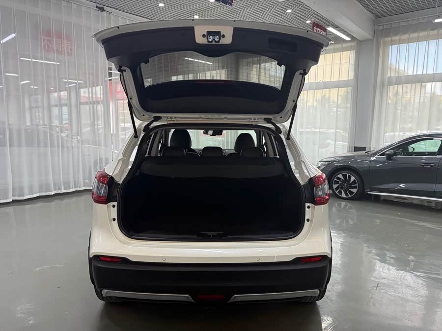 Qashqai 2023 Classic 2.0L CVT XV Premium Intelligent Edition - zdjęcie 7