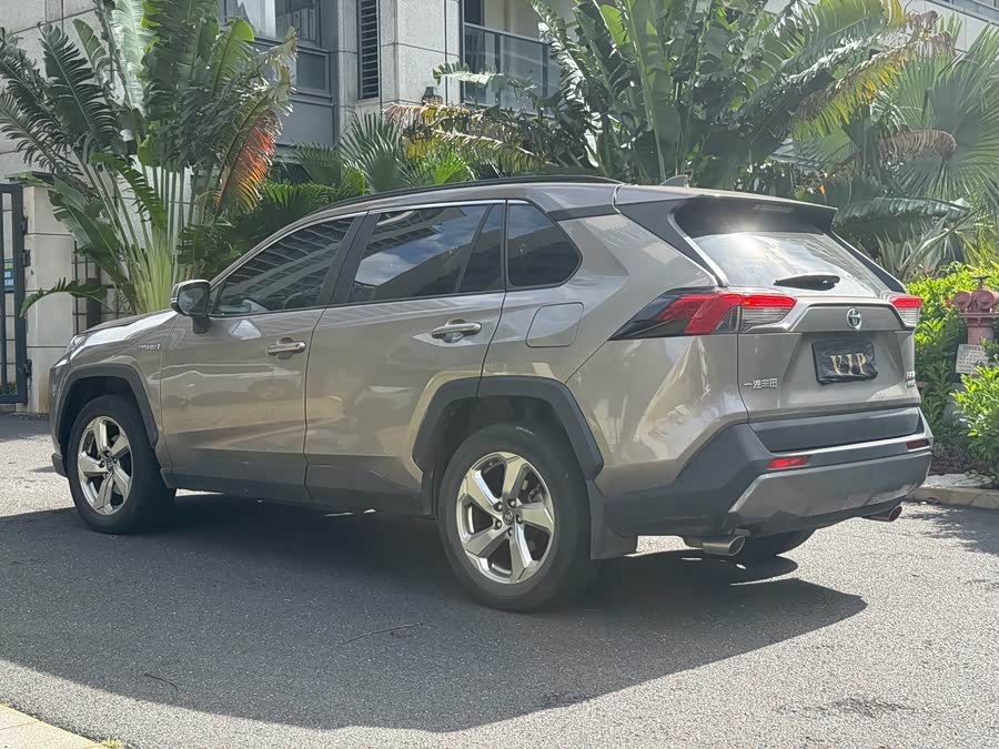 RAV4 Hybrid E+ 2022 2.5L 2WD Elite Pro - zdjęcie 16