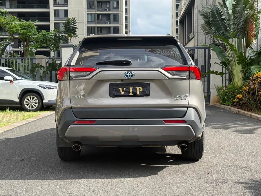 RAV4 Hybrid E+ 2022 2.5L 2WD Elite Pro - zdjęcie 8