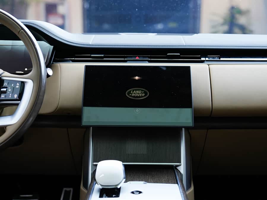 Range Rover 2024 3.0 L6 400PS Exemplary Long Version - zdjęcie 17
