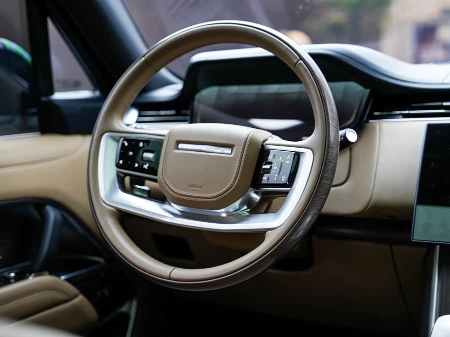 Range Rover 2024 3.0 L6 400PS Exemplary Long Version - zdjęcie 18