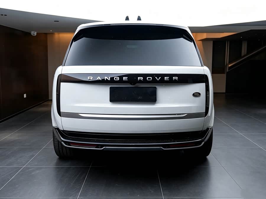 Range Rover 2024 3.0 L6 400PS Exemplary Long Version - zdjęcie 6