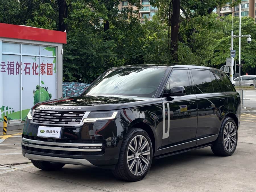 Range Rover 2025 3.0 L6 400PS Long Wheelbase - zdjęcie 1