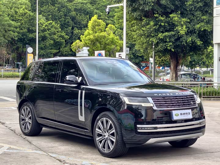 Range Rover 2025 3.0 L6 400PS Long Wheelbase - zdjęcie 13