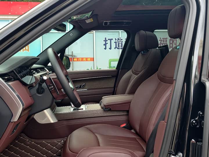 Range Rover 2025 3.0 L6 400PS Long Wheelbase - zdjęcie 14
