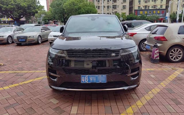 Range Rover Sport 2024 400PS Dynamic HSE