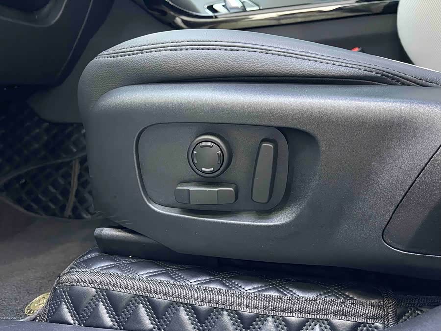 Range Rover Velar 2024 Dynamic SE - zdjęcie 18