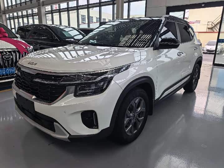 Saitus 2023 1.5L CVT Luxury - zdjęcie 12