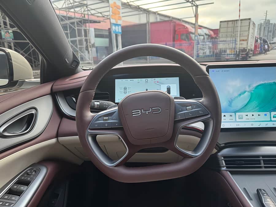 Seal 07 DM-i 1.5T 230km Flagship - zdjęcie 17