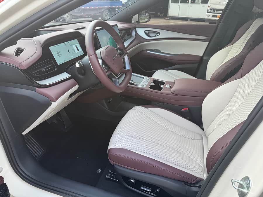 Seal 07 DM-i 1.5T 230km Flagship - zdjęcie 20