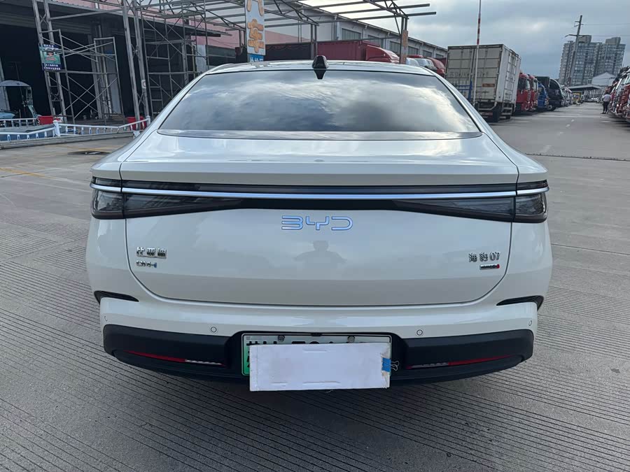 Seal 07 DM-i 1.5T 230km Flagship - zdjęcie 5
