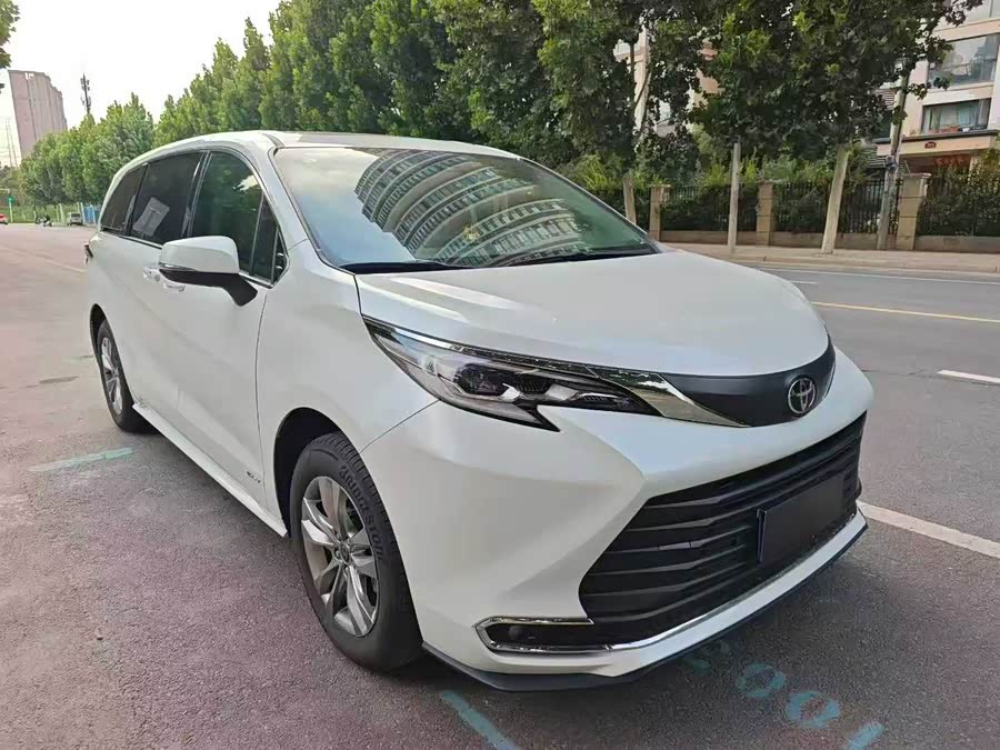 Sienna 2026 2.5L Hybrid 2WD Comfort