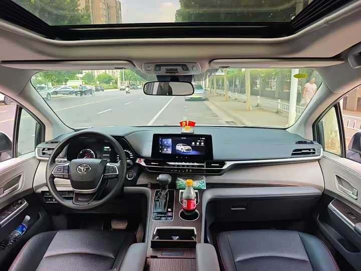 Sienna 2026 2.5L Hybrid 2WD Comfort - zdjęcie 14