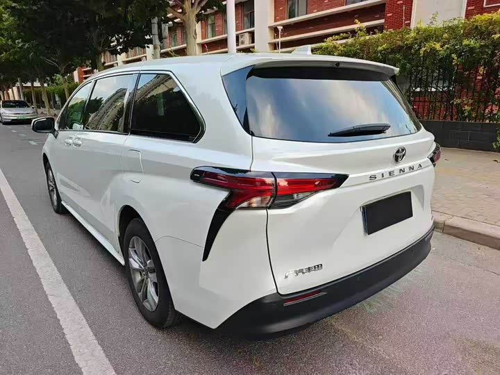 Sienna 2026 2.5L Hybrid 2WD Comfort - zdjęcie 16