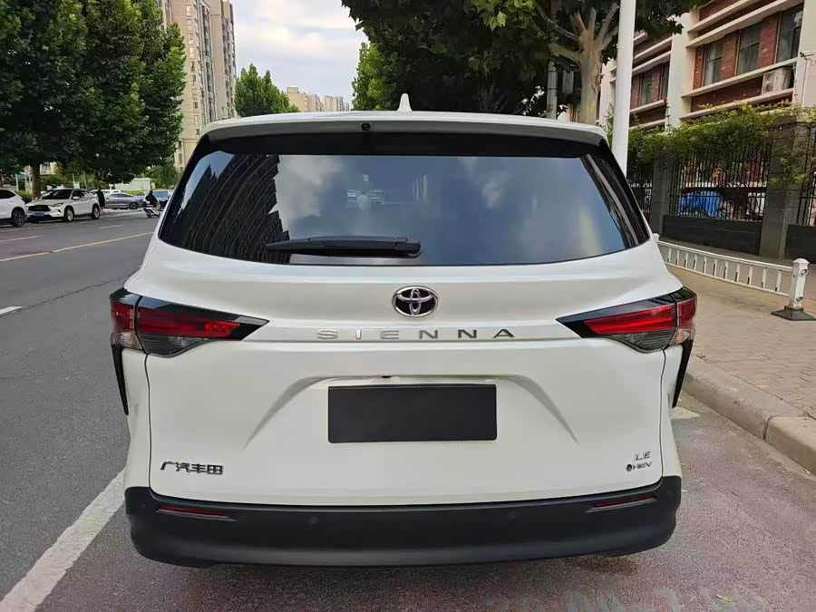 Sienna 2026 2.5L Hybrid 2WD Comfort - zdjęcie 8