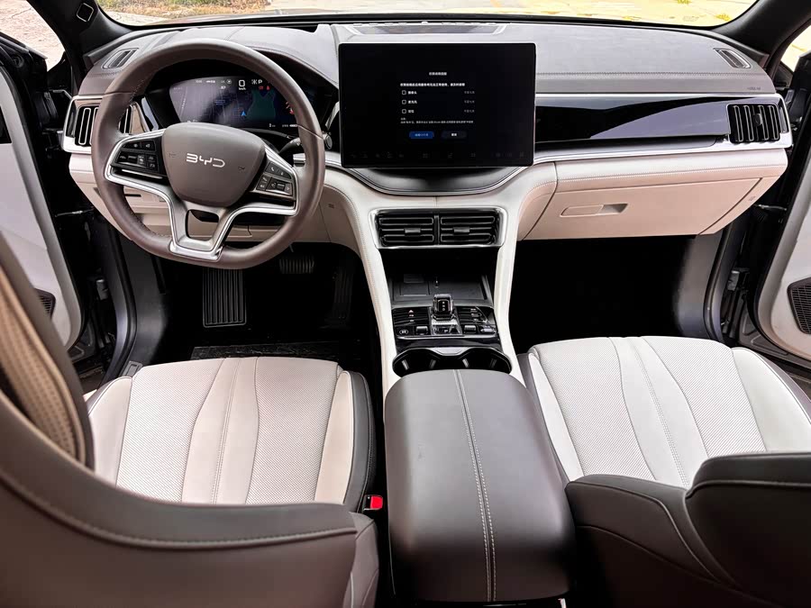 Song PLUS 2025 DM-i 160KM Flagship PLUS - zdjęcie 10