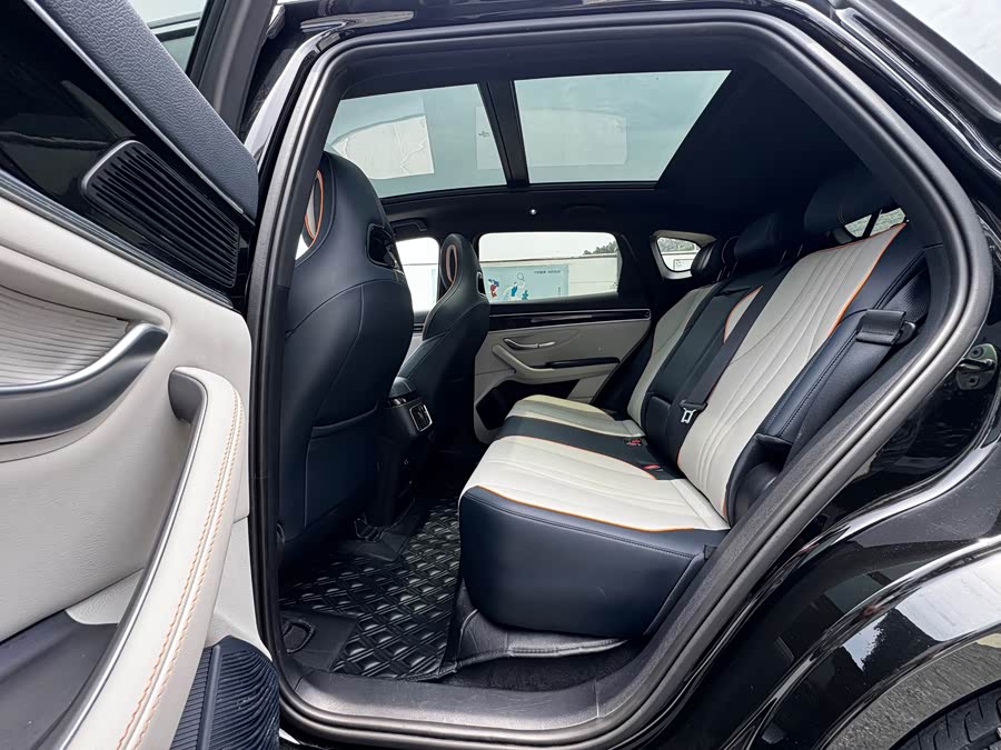 Song PLUS New Energy 2023 Champion Edition DM-i 110KM Flagship PLUS - zdjęcie 16