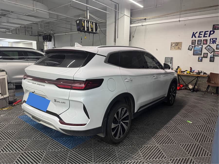 Song PLUS New Energy 2023 Champion Edition EV 520KM Premium - zdjęcie 17