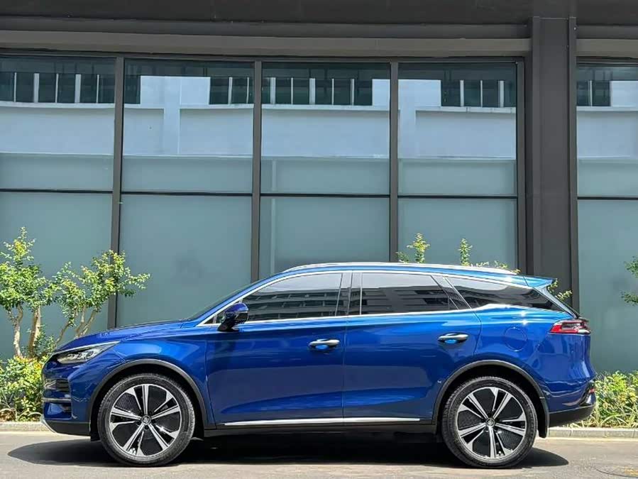 Tang New Energy 2022 EV 635KM 4WD Flagship - zdjęcie 2
