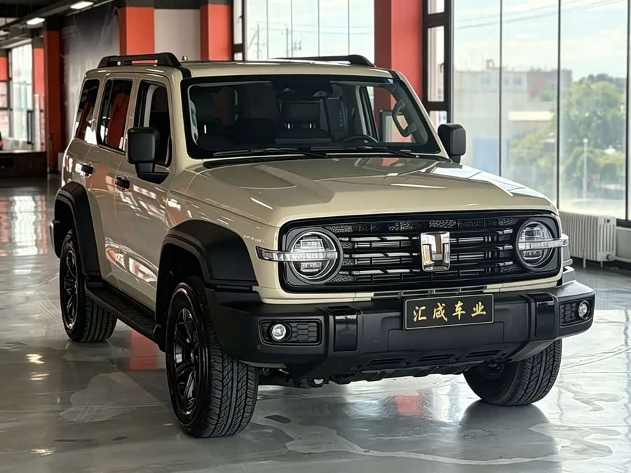 Tank 300 2025 2.0T Gasoline Conqueror - zdjęcie 3