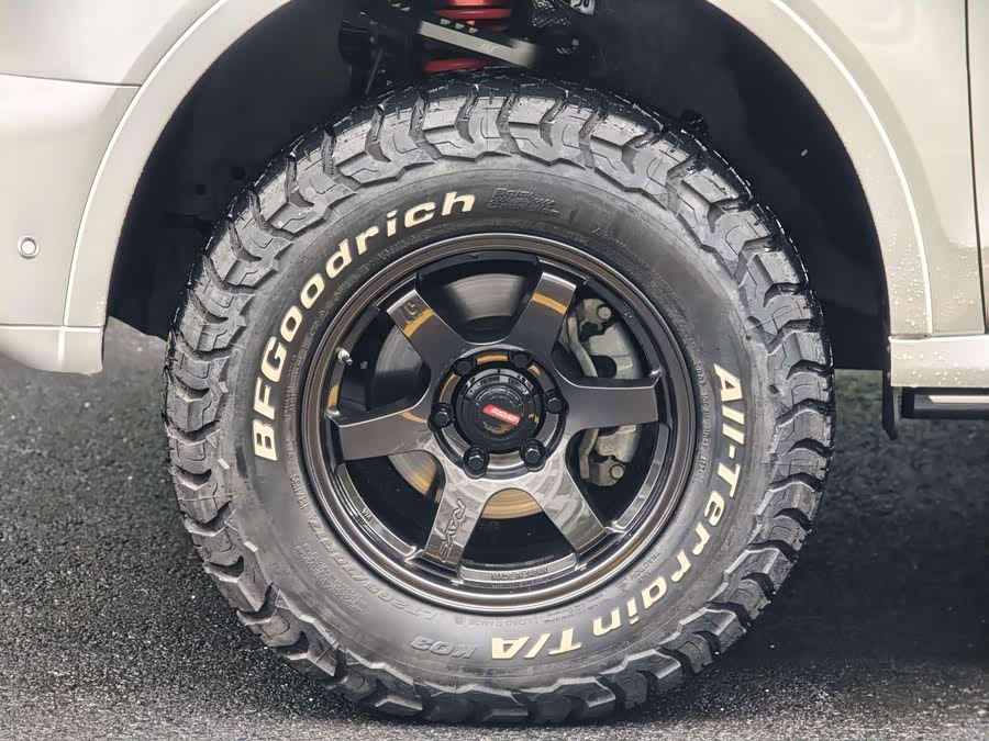 Tank 500 2022 3.0T Sport Edition - zdjęcie 12