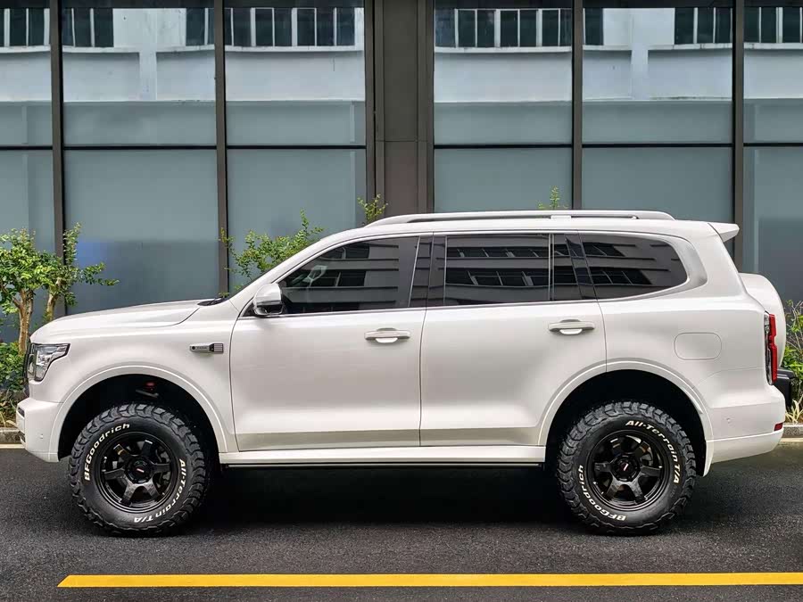 Tank 500 2022 3.0T Sport Edition - zdjęcie 3